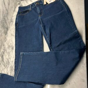 NYDJ jeans Marilyn straight size 6